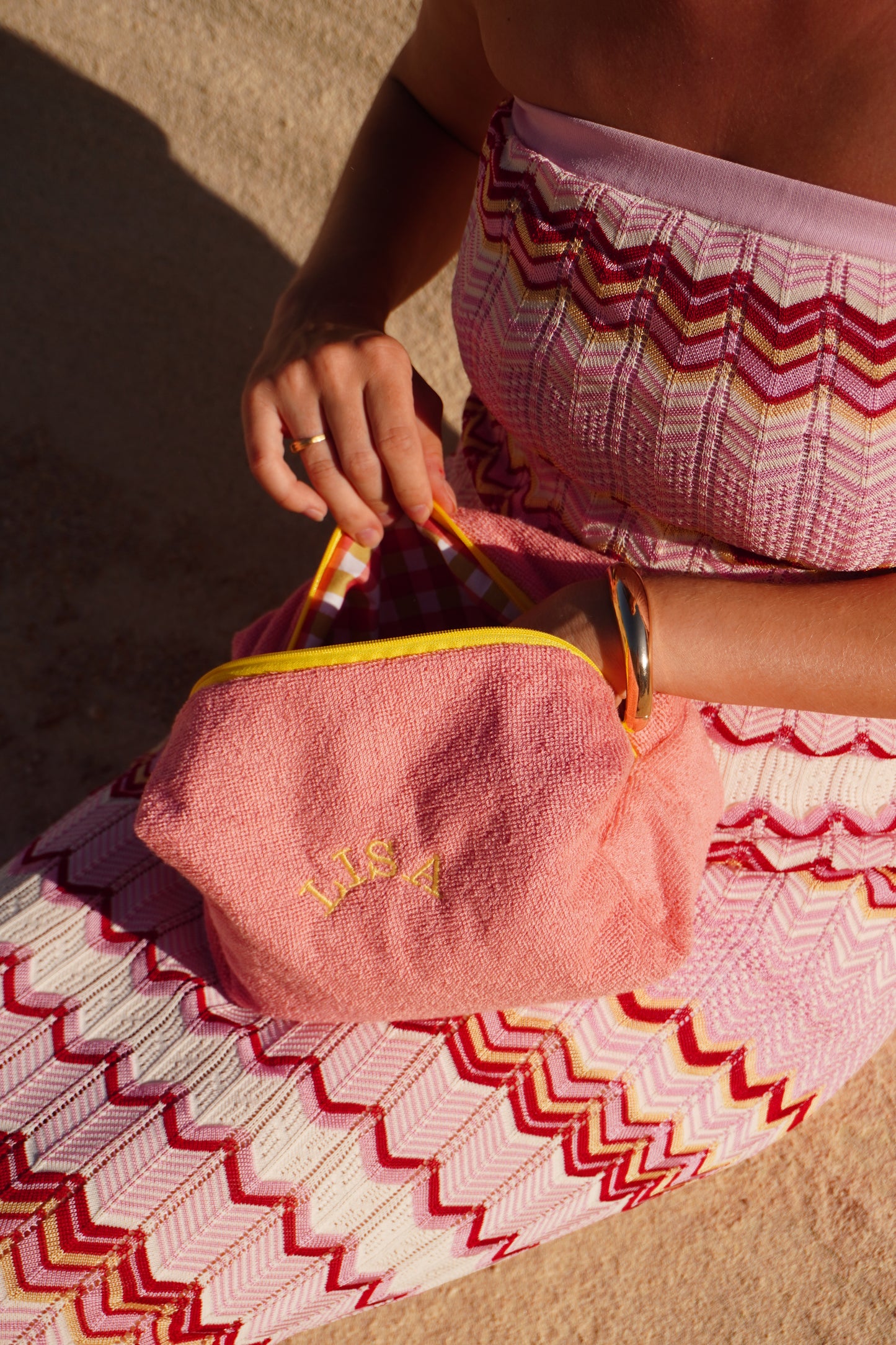 Trousse à broder corail