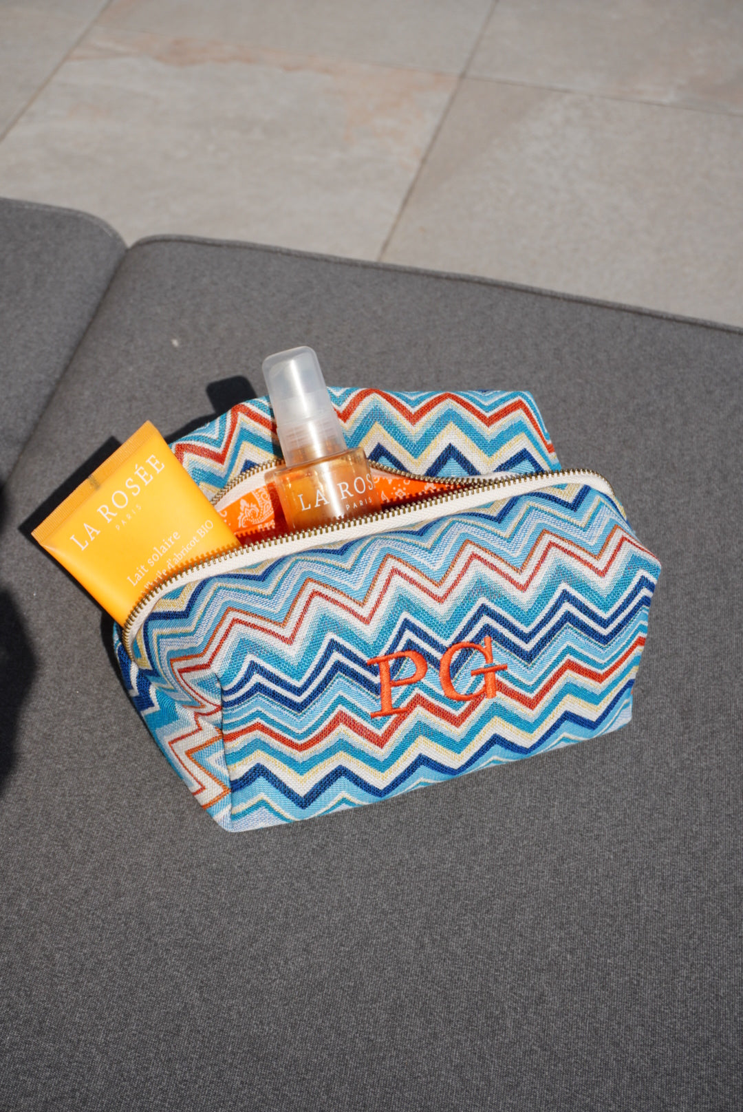 Trousse à broder chevron bleu
