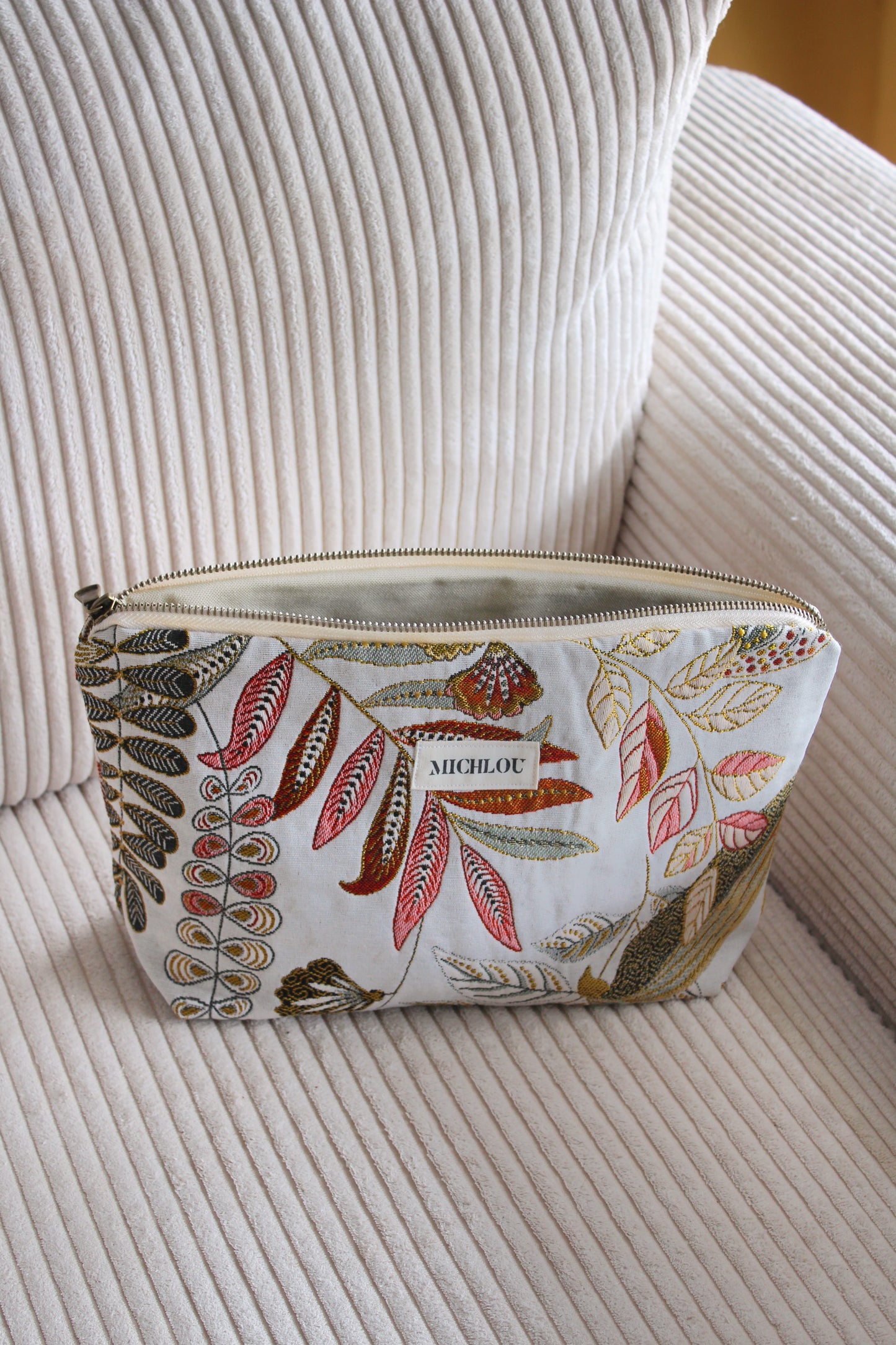 Pochette M